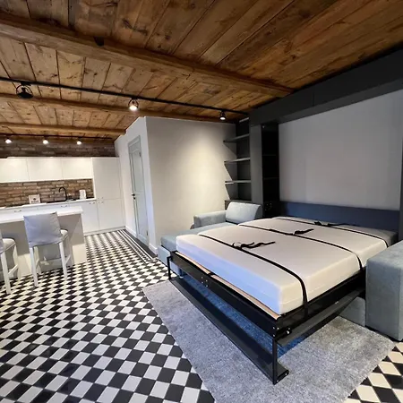 Raina Ielas Apartamenti R5 Kuldīga Exterior foto